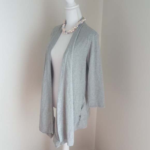 Victoria's Secret | Essential Shrug - Picture 2 of 4